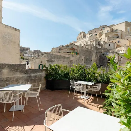 Gradelle San Nicola לינה וארוחת בוקר מטרה