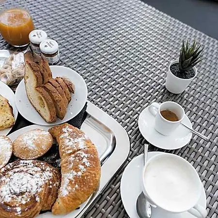 Gradelle San Nicola Bed & Breakfast 4*